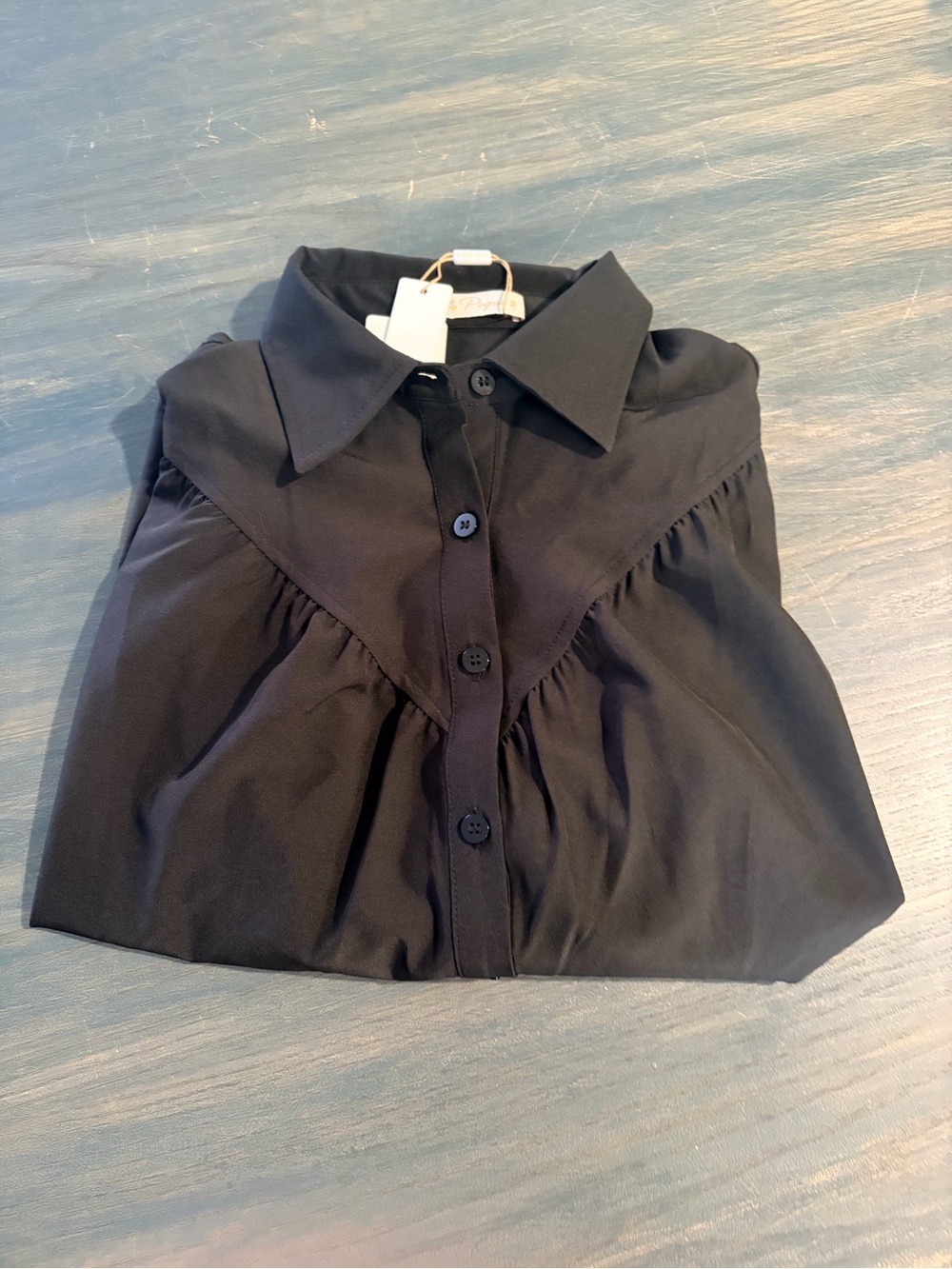 NWT Belle Poque Blouse. Black. Size Medium.